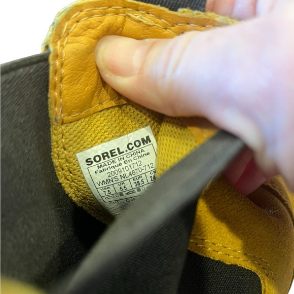 SOREL Geo Yellow Suede Hi-Line Chelsea Boots - Picture 8 of 8